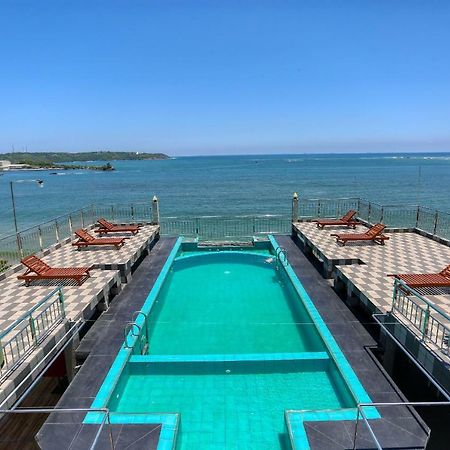 Hotel Sea Line Гале Екстериор снимка